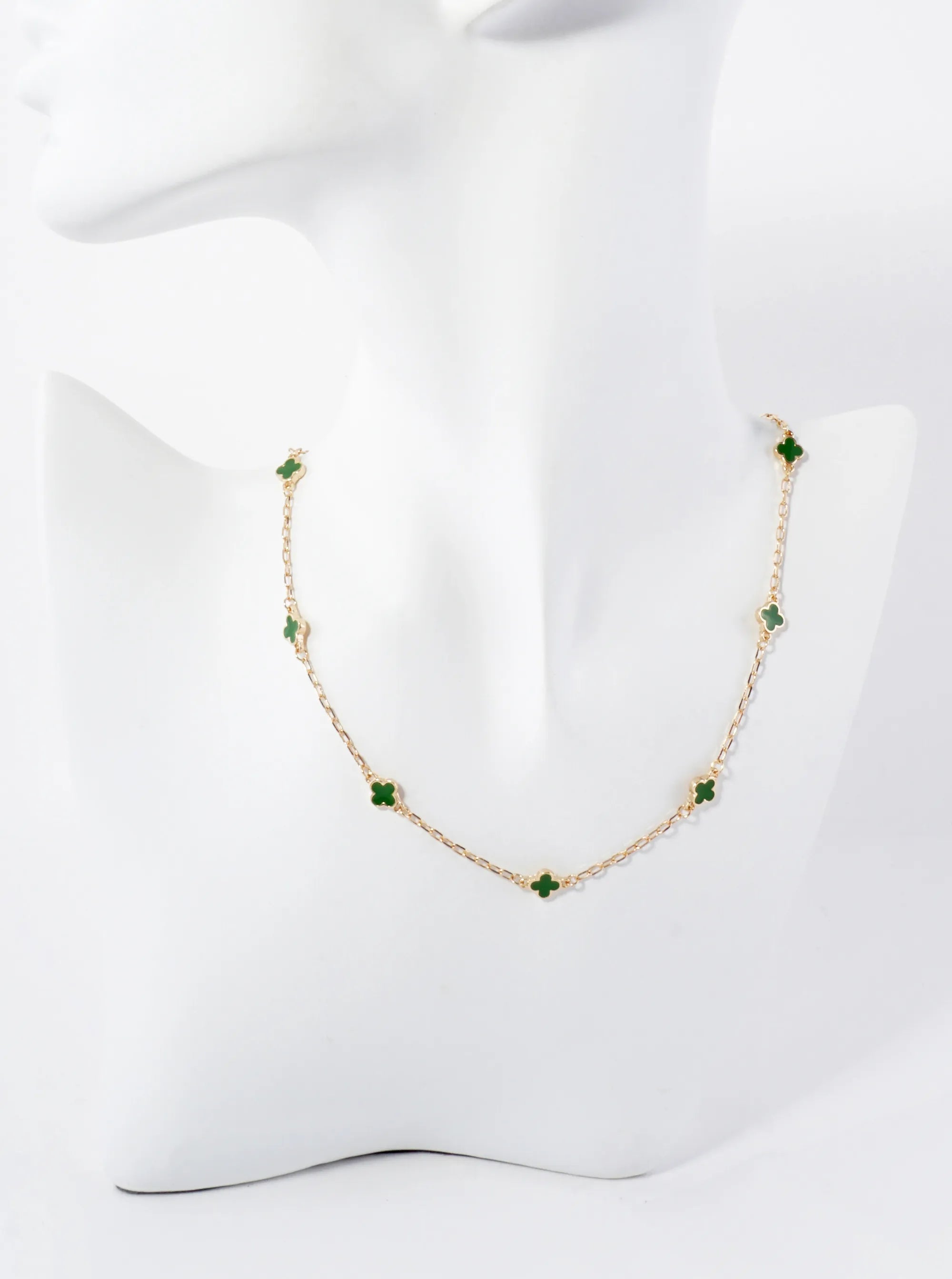 6mm Enamel Seven Quatrefoil 15-Inch Station Choker Necklace