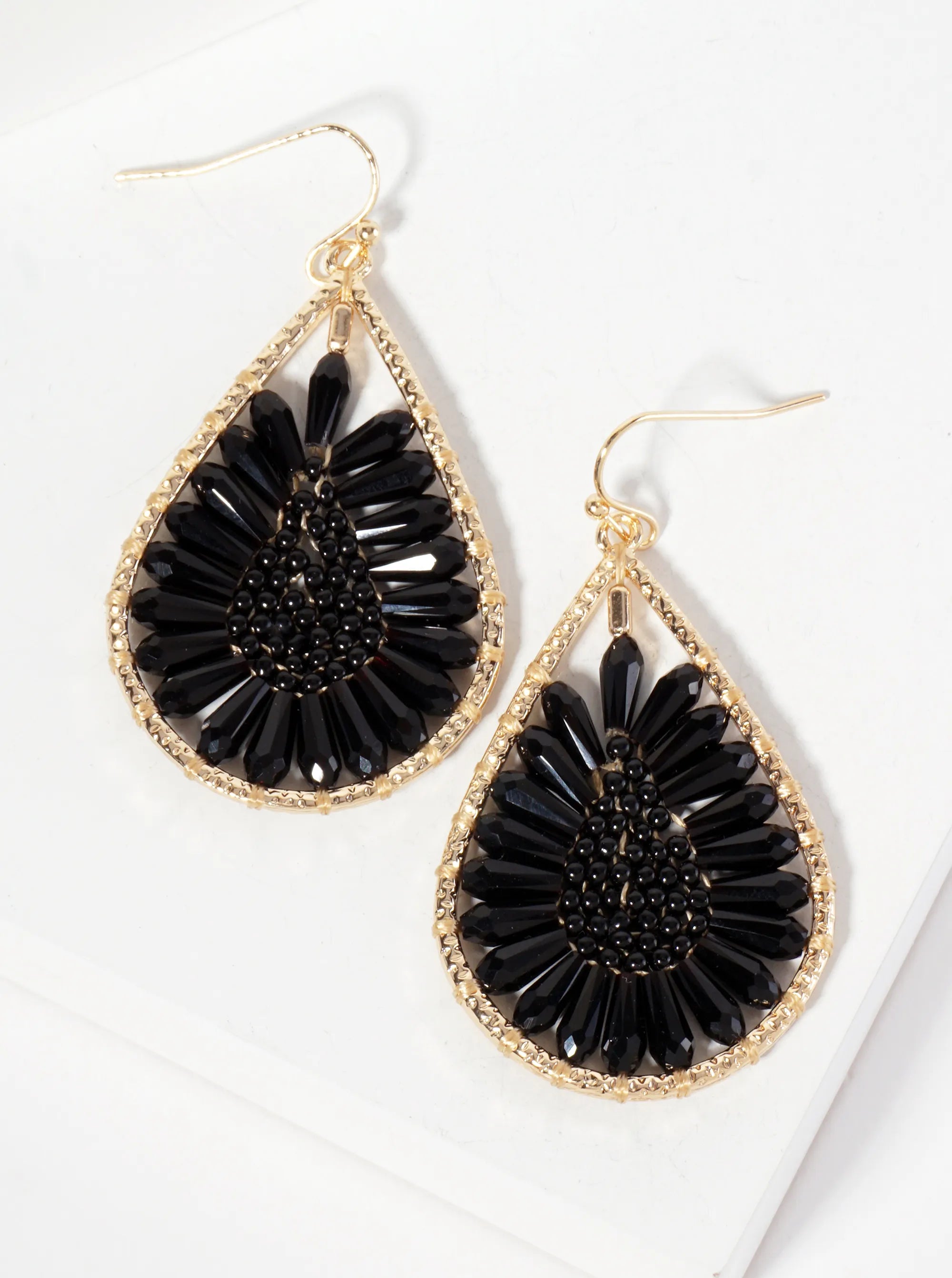 Botanical-Theme Flower-Motif Glass-Beaded Teardrop Dangle Earrings