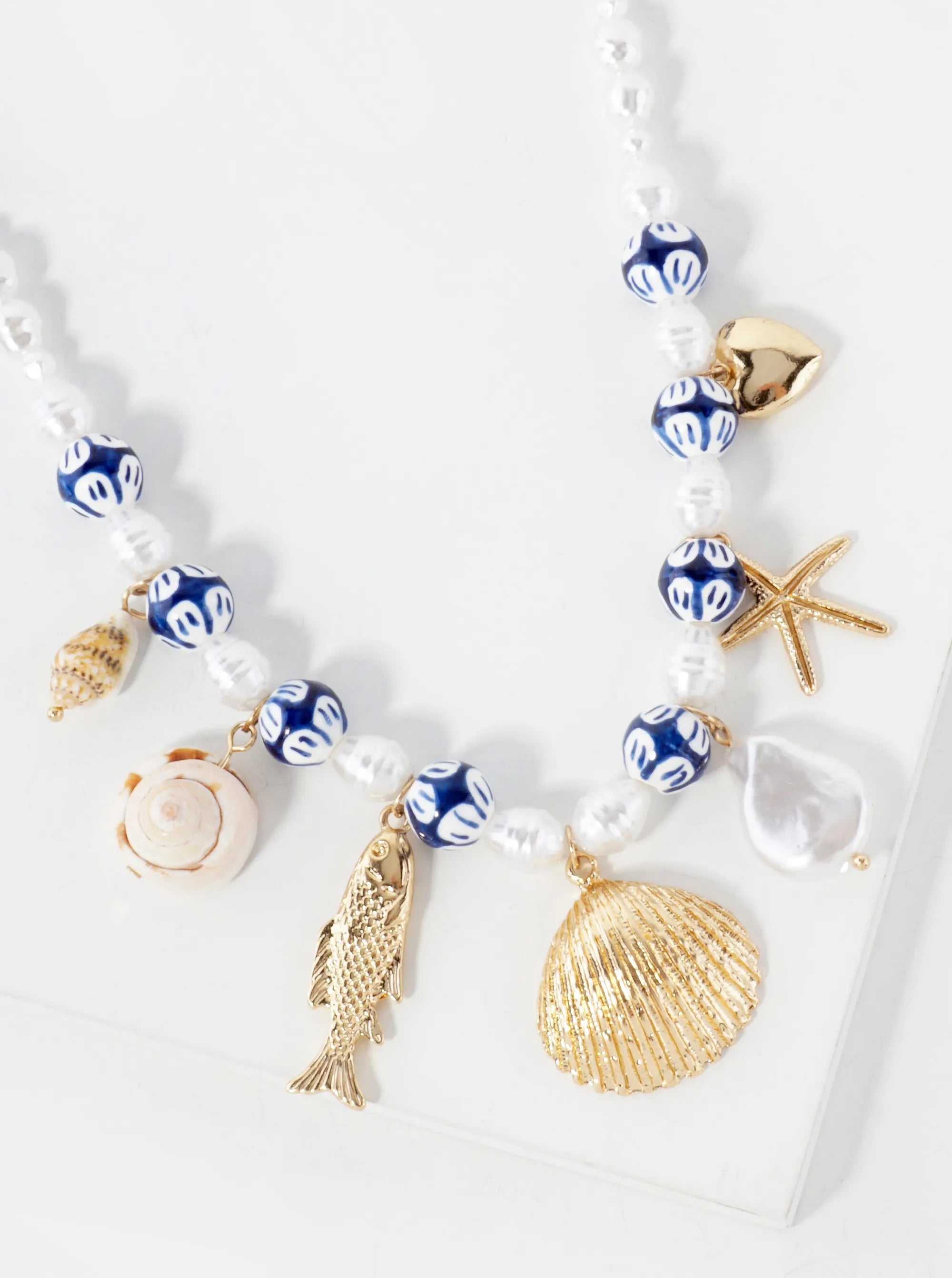 Pearl Porcelain-Beaded Sea-Life Conch Fish Seashell Starfish Heart 16-Inch Charm Necklace