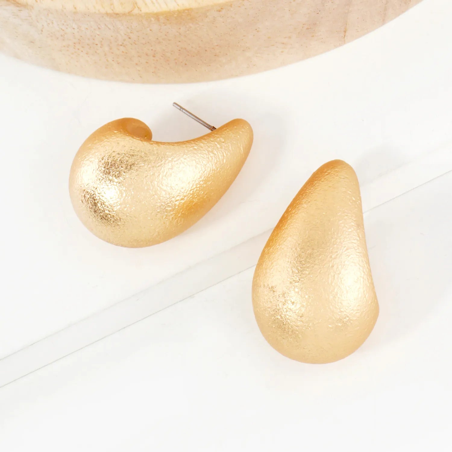 Sand-Texture 32mm Hollow Puffy Teardrop Push-Back Hoop Earrings