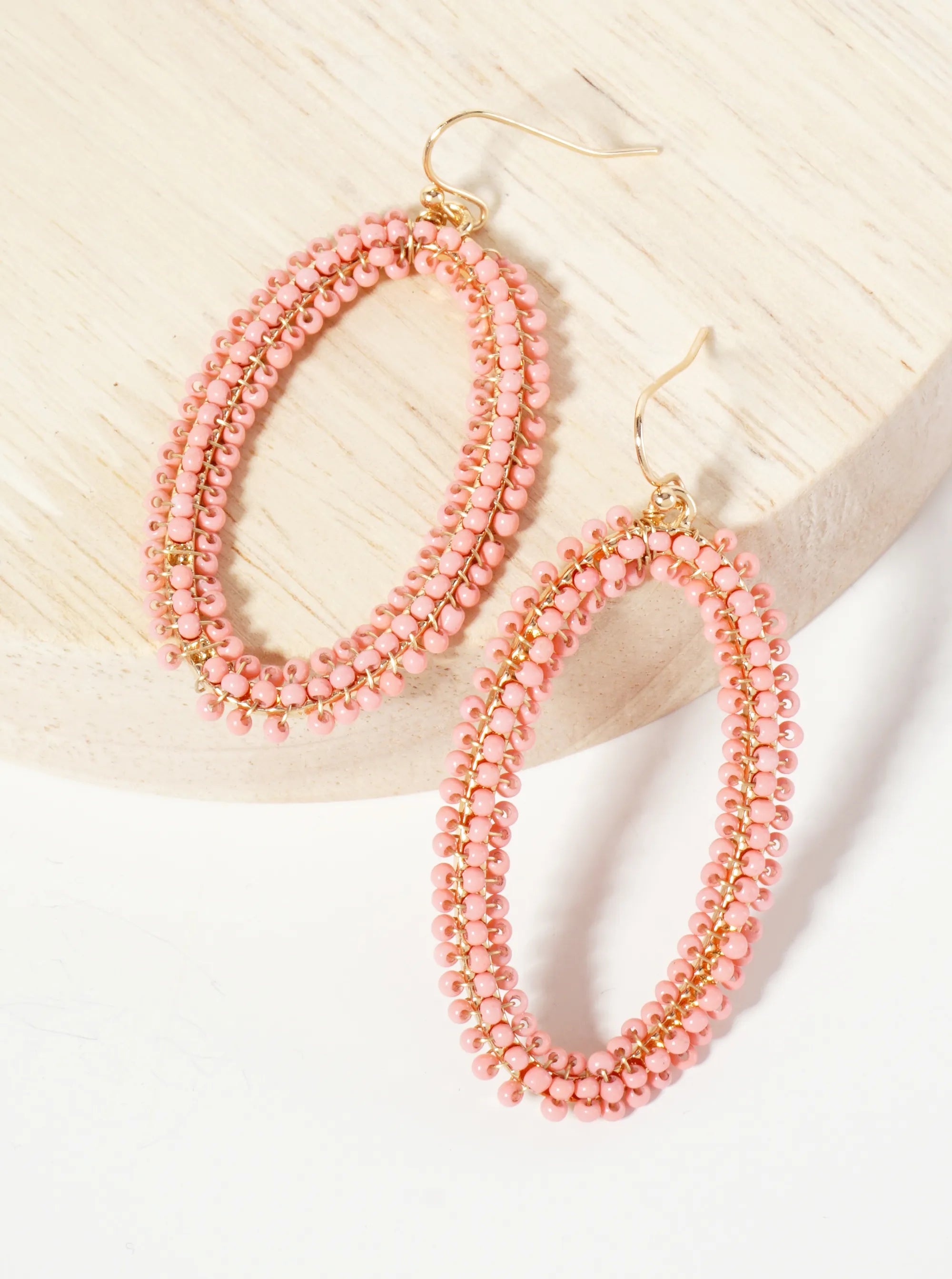 Seed-Beads Wire-Wrapped Oval-Shaped Dangle Earrings