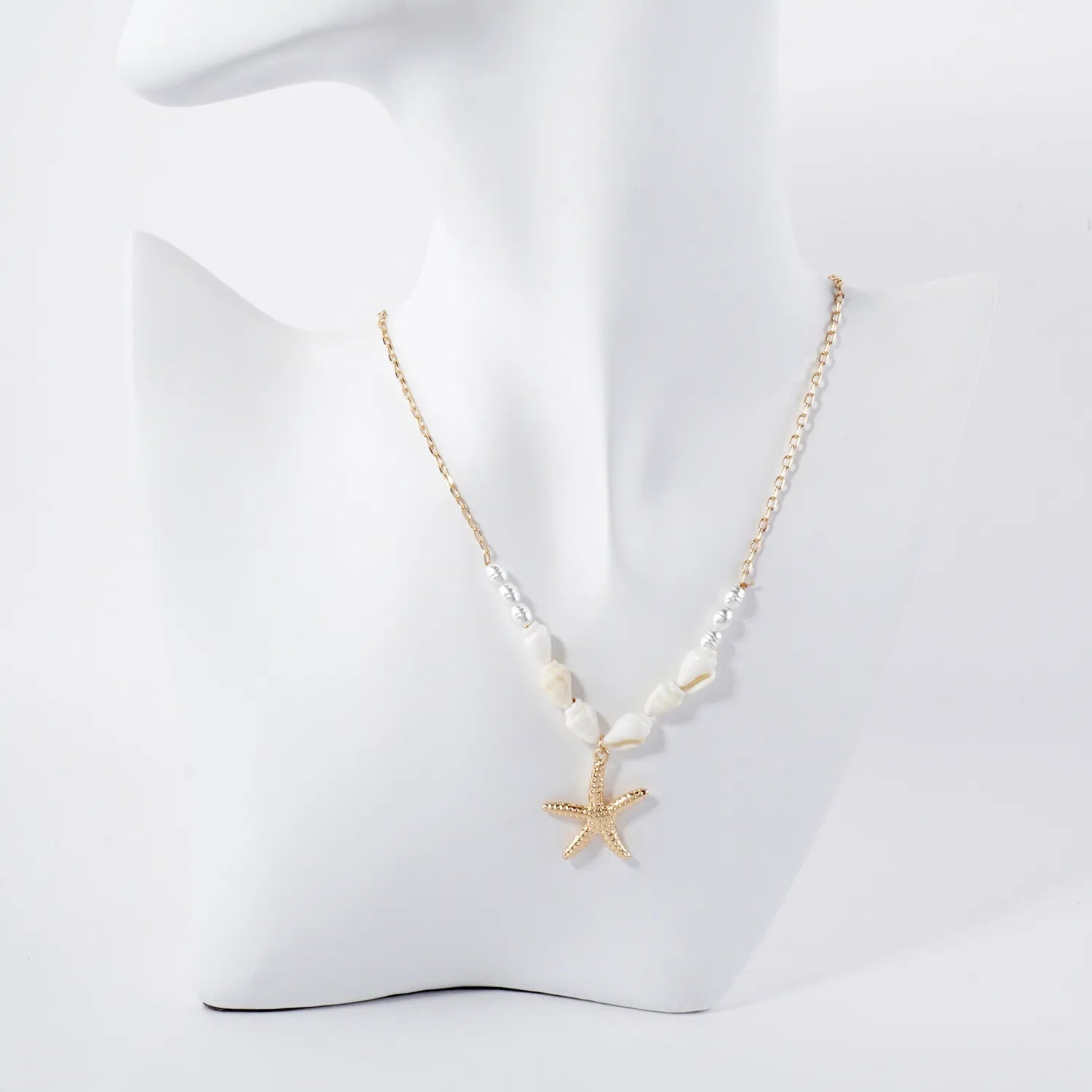 Teardrop Pendant Pearl Conch-Shell Charm Necklace