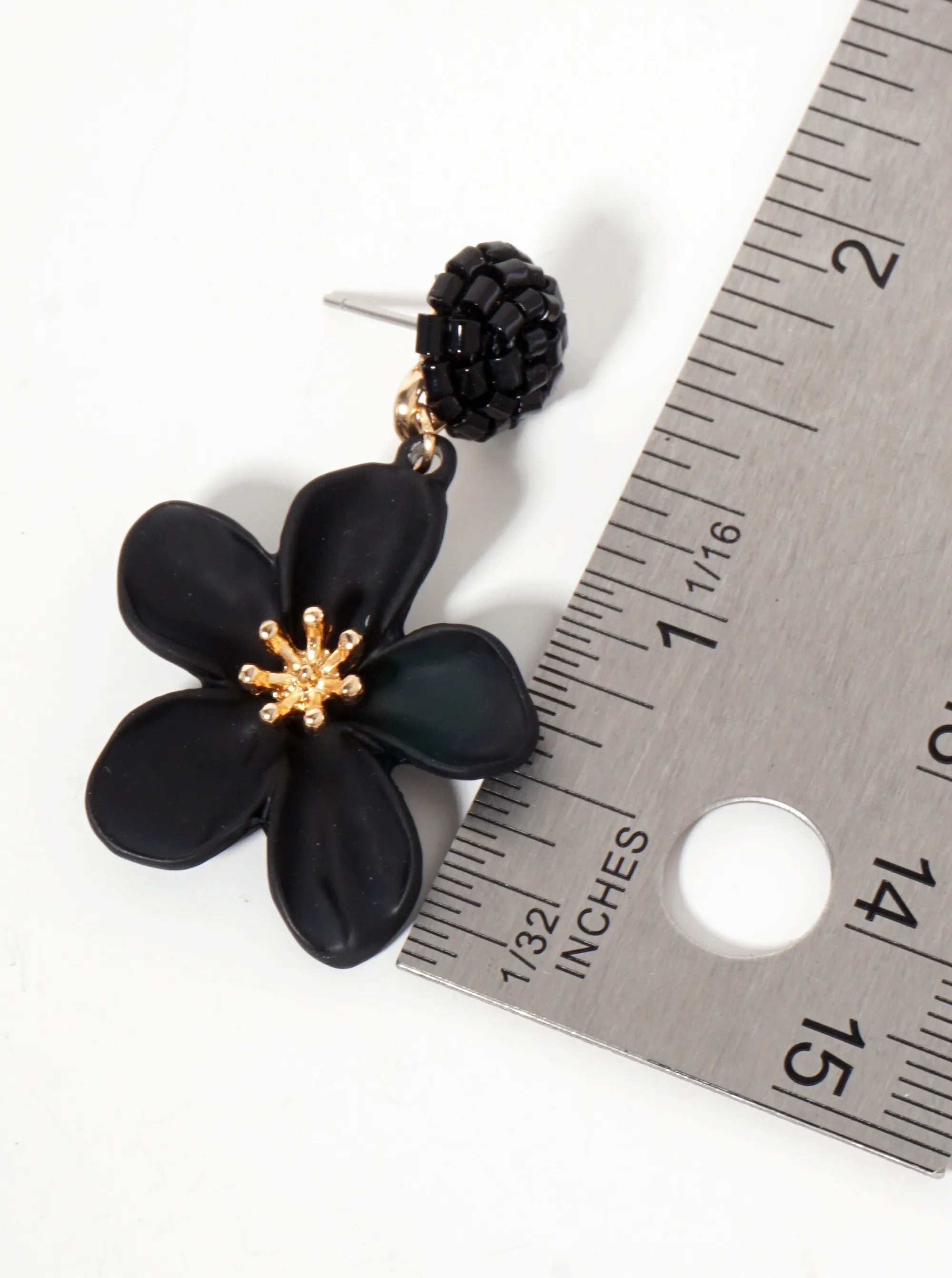 Botanical-Theme Flower Drop Glass-Beaded Dangle Earrings