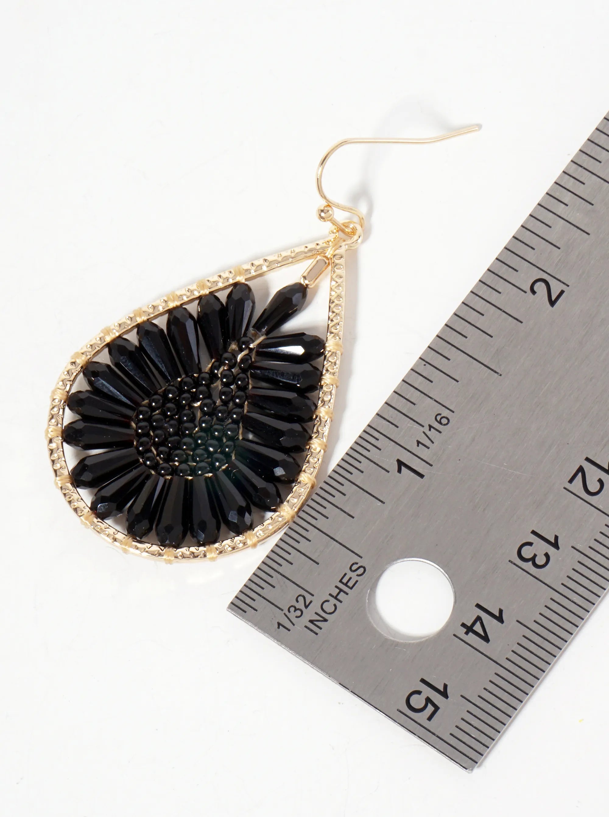 Botanical-Theme Flower-Motif Glass-Beaded Teardrop Dangle Earrings