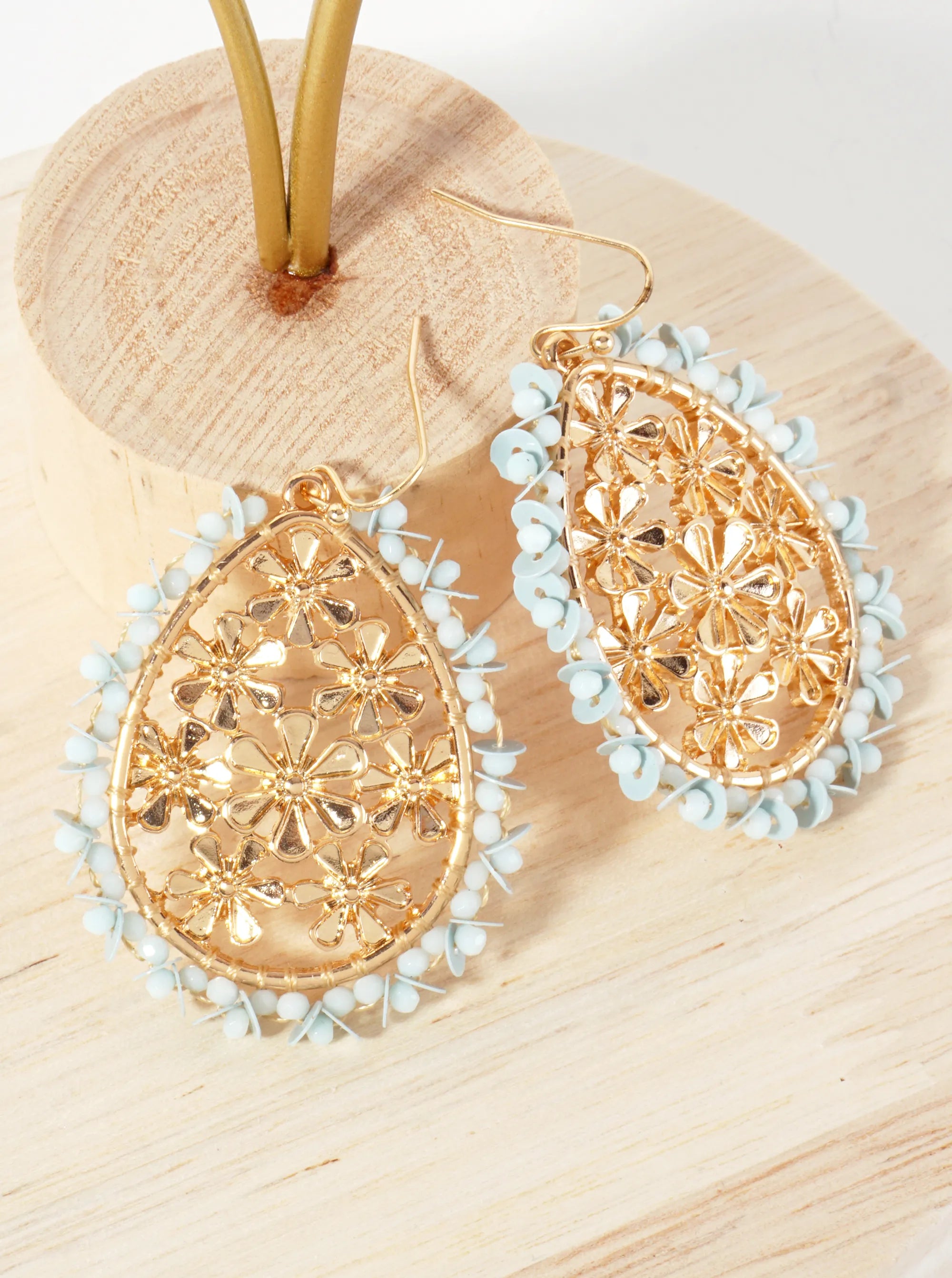 Botanical-Theme Sequin Glass-Beaded Floral Teardrop Dangle Earrings
