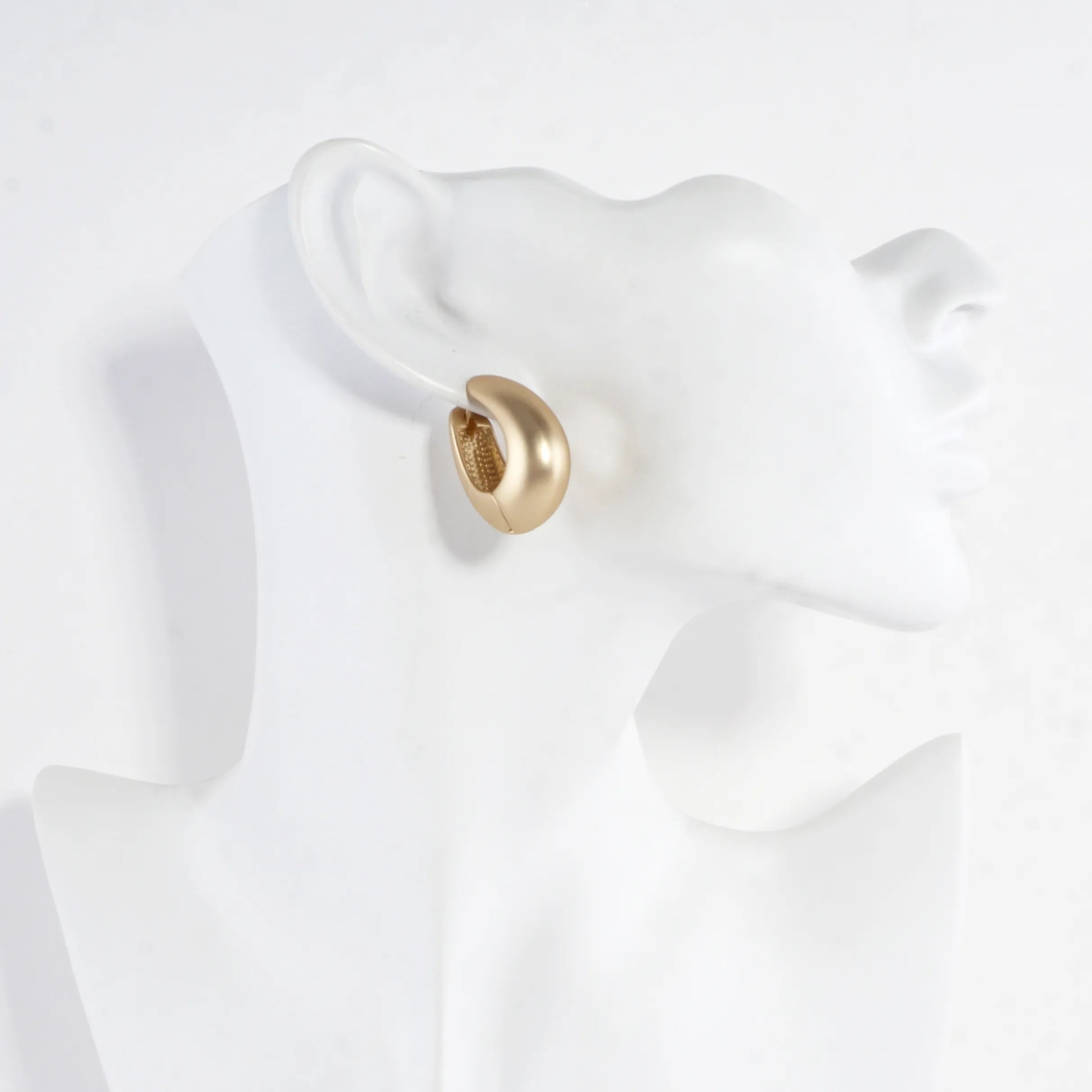 Chunky Sculpt Crescent Hoop Earrings Bottom HInge