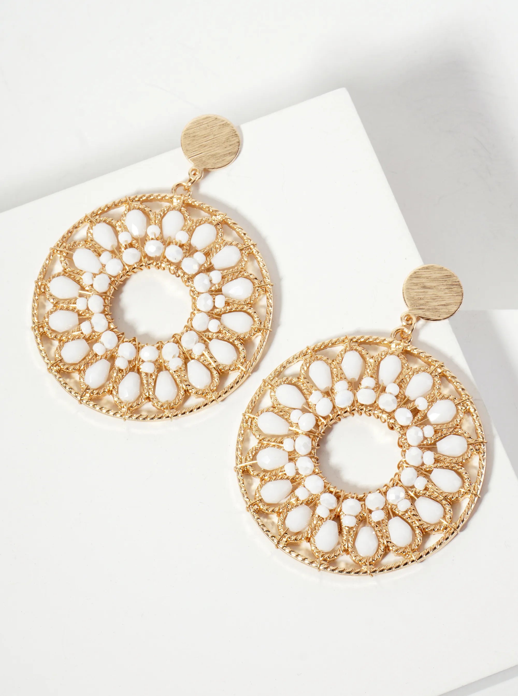 Flower Pattern Glass-Beads Wire Wrapped Round Statement Earrings