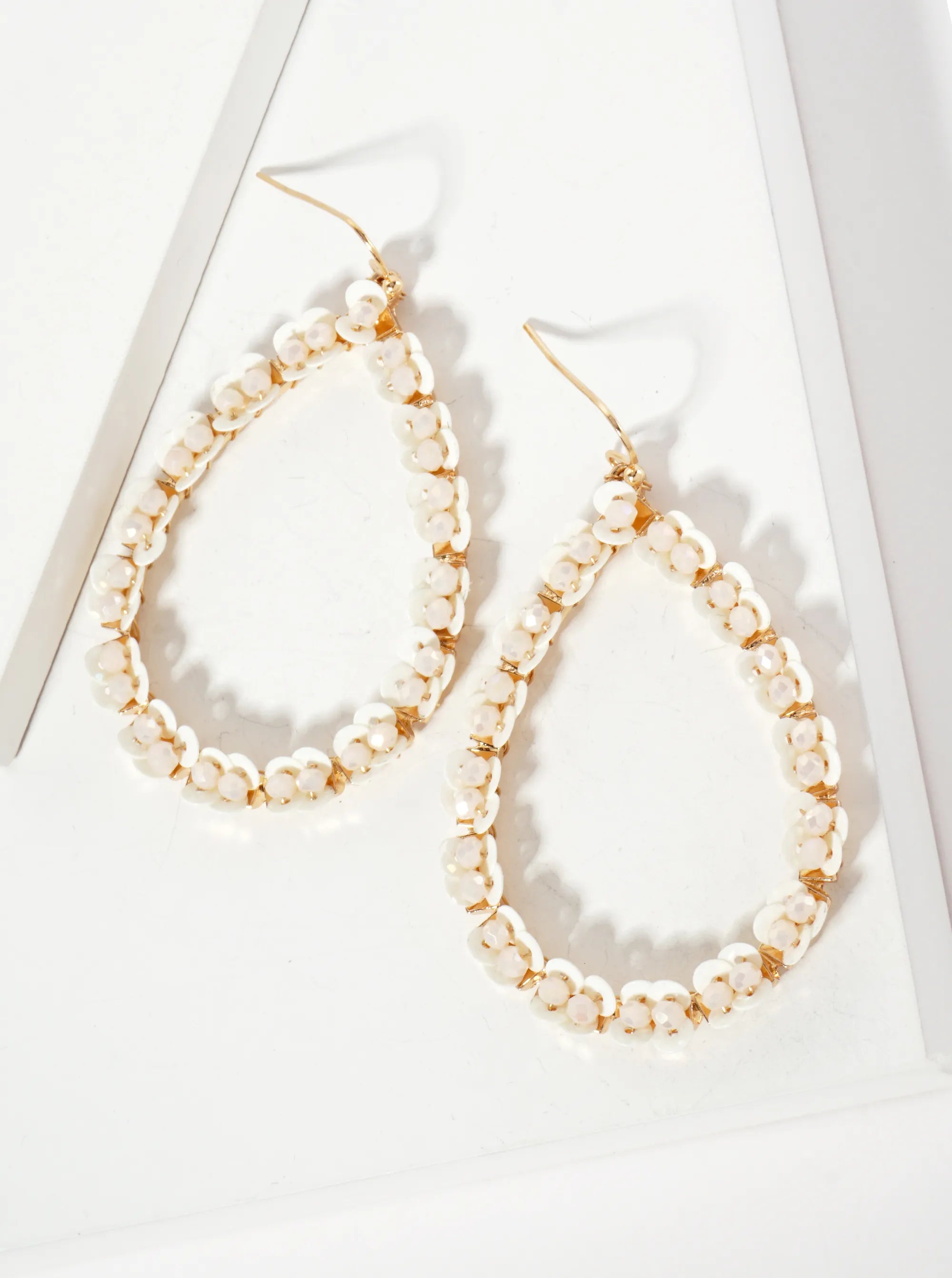 Glass-Beads And Sequins Surrounding Teardrop Dangle Earrings