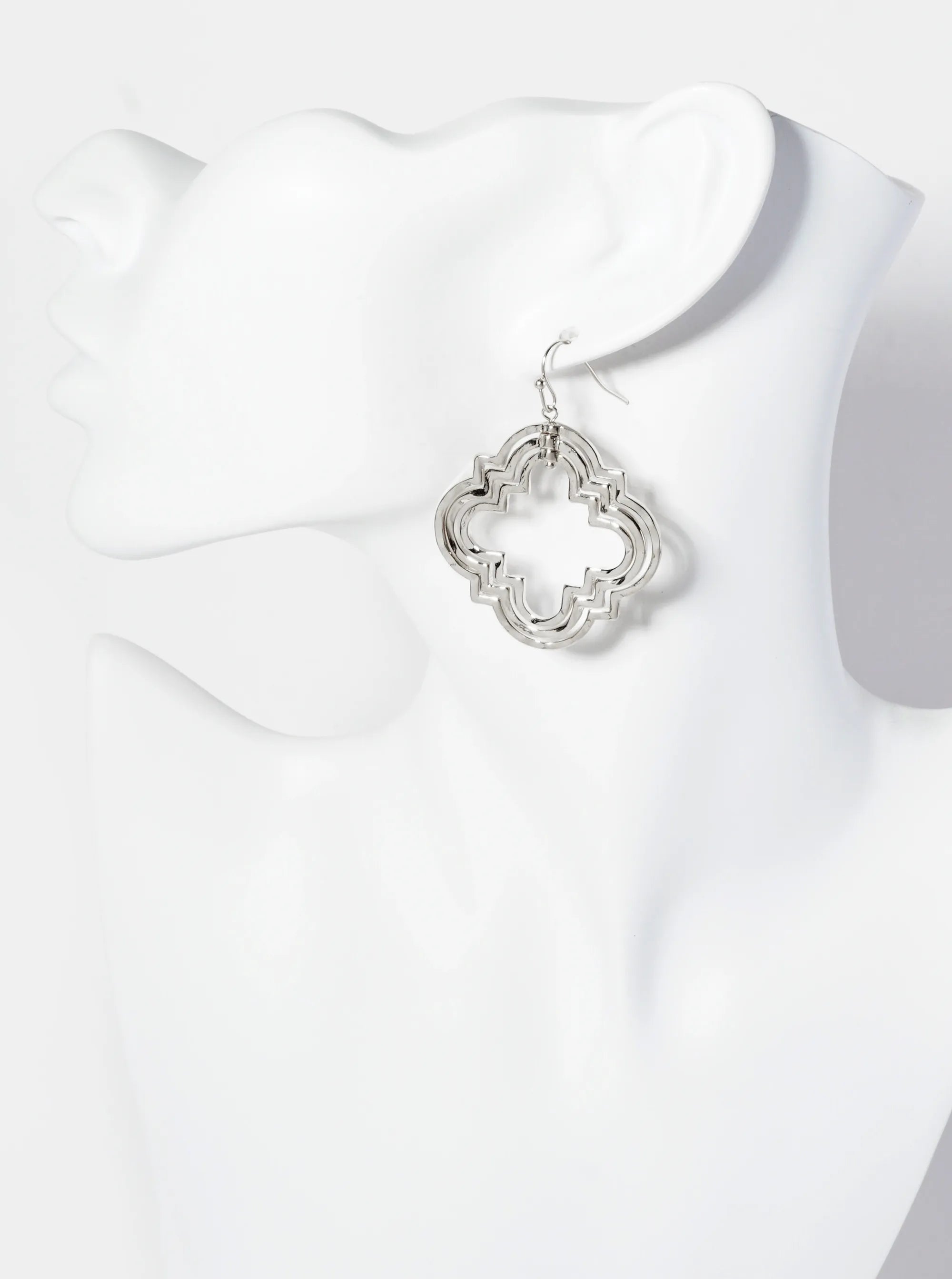 Hammered-Texture Three Overlapping Quatrefoil Drop Dangle Earrings